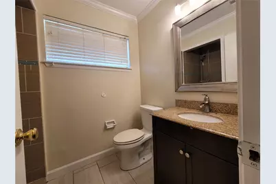 9322 Fairdale Lane, Houston, TX 77063 - Photo 11