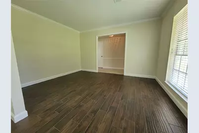 9322 Fairdale Lane, Houston, TX 77063 - Photo 5