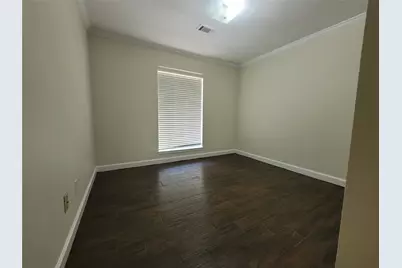9322 Fairdale Lane, Houston, TX 77063 - Photo 13