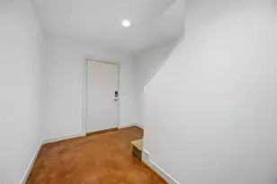 939 Colorado St, Houston, TX 77007 - Photo 5