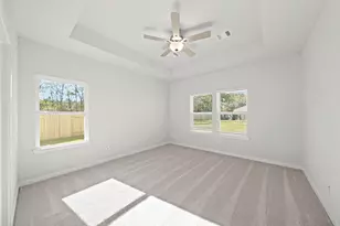 13302 Sea Breeze Dr, Texas City, TX 77568 - Photo 11