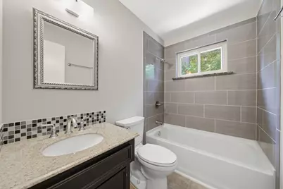 99 Summer Crest Circle, The Woodlands, TX 77381 - Photo 11