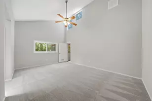99 Summer Crest Cir, The Woodlands, TX 77381 - Photo 17