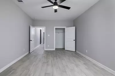 1920 Rollingwood Drive, Huntsville, TX 77340 - Photo 15