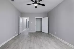 1920 Rollingwood Dr, Huntsville, TX 77340 - Photo 15