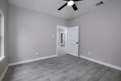 1920 Rollingwood Drive, Huntsville, TX 77340 - Photo 27