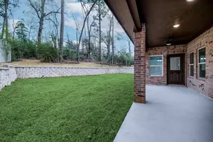 1920 Rollingwood Dr, Huntsville, TX 77340 - Photo 3