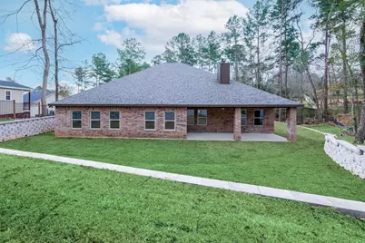 1920 Rollingwood Drive, Huntsville, TX 77340 - Photo 1
