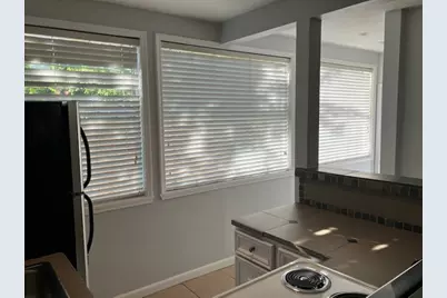 543 W 27th Street #C, Houston, TX 77008 - Photo 7