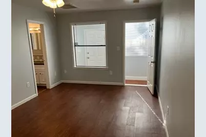 543 W 27th Street #C, Houston, TX 77008 - Photo 9