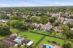 2413 Piney Woods Dr, Pearland, TX 77581 - Photo 31