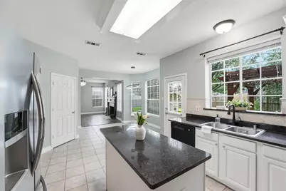 2413 Piney Woods Drive, Pearland, TX 77581 - Photo 11