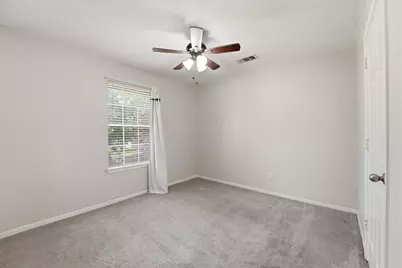 2413 Piney Woods Drive, Pearland, TX 77581 - Photo 21