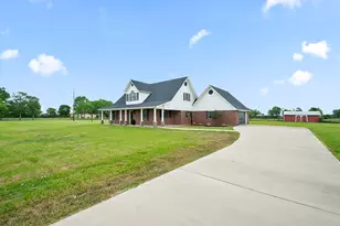 602 Cedar Creek Dr, Needville, TX 77461 - Photo 9