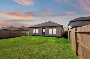 3544 Atlas Pt Ln, Angleton, TX 77515 - Photo 17