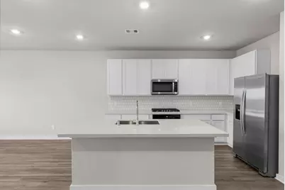 3544 Atlas Point Lane, Angleton, TX 77515 - Photo 3