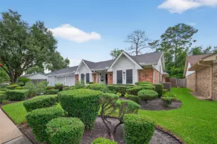 331 Haymarket Ln, Houston, TX 77015 - Photo 5