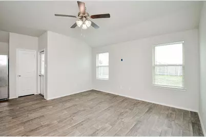 1811 Brady Shores Drive, Rosenberg, TX 77469 - Photo 9