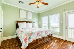 25222 Intrepid Ln, Galveston, TX 77554 - Photo 21