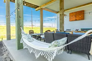 25222 Intrepid Ln, Galveston, TX 77554 - Photo 31