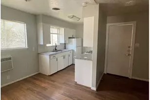 1014 E 23rd St, Bryan, TX 77803 - Photo 3