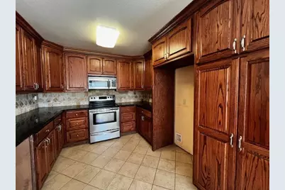 780 Sudduth Drive, Bridge City, TX 77611 - Photo 5