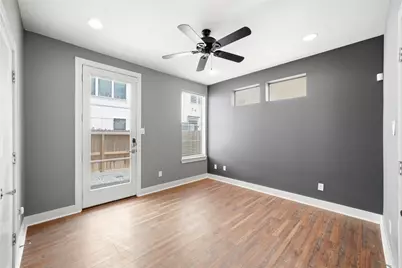 2108 Colorado Street, Houston, TX 77007 - Photo 9