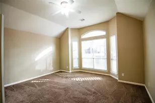 3318 Shadow Crest Ct, Montgomery, TX 77356 - Photo 9