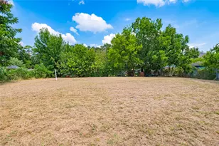 4503 Collingsworth St, Houston, TX 77026 - Photo 1