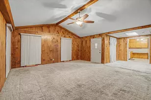 120 Fern Ln, Highlands, TX 77562 - Photo 9