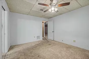 120 Fern Ln, Highlands, TX 77562 - Photo 9