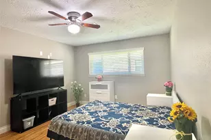 3023 Sam Houston Dr, Sugar Land, TX 77479 - Photo 17