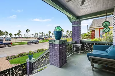 2524 Avenue Q 1/2, Galveston, TX 77550 - Photo 5