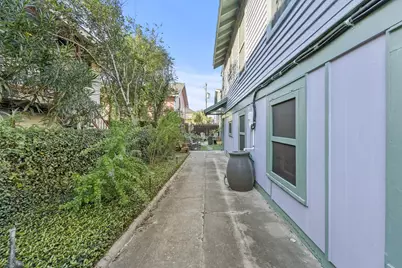 2524 Avenue Q 1/2, Galveston, TX 77550 - Photo 21