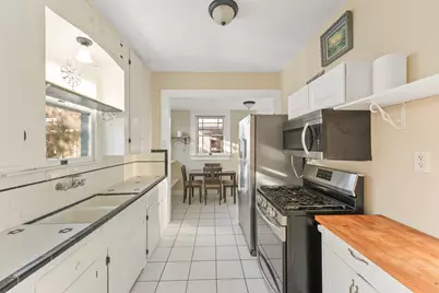 2524 Avenue Q 1/2, Galveston, TX 77550 - Photo 13