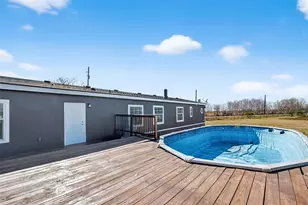 8907 County Rd 511, Rosharon, TX 77583 - Photo 23