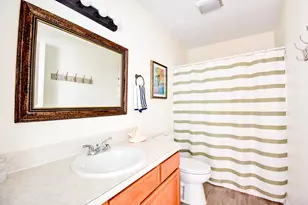 906 Meynig Dr, Crystal Beach, TX 77650 - Photo 27