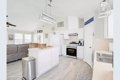 906 Meynig Drive, Crystal Beach, TX 77650 - Photo 15