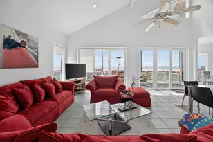19075 E Kahala Dr, Galveston, TX 77554 - Photo 7
