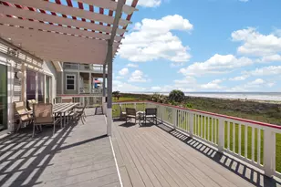 19075 E Kahala Dr, Galveston, TX 77554 - Photo 17