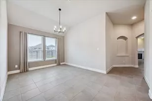 2600 Mystic Springs Ln, League City, TX 77573 - Photo 13