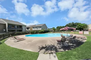 5005 Georgi Ln, Houston, TX 77092 - Photo 33