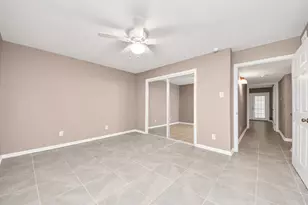 5005 Georgi Ln, Houston, TX 77092 - Photo 15