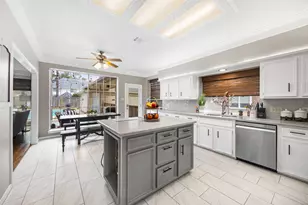 24714 Valleylight Dr, Katy, TX 77494 - Photo 15