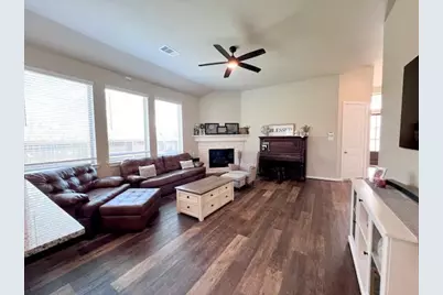 3415 Zuse Street, Iowa Colony, TX 77583 - Photo 9