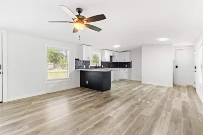 2134 County Road 5017, Cleveland, TX 77327 - Photo 5