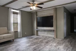 2587 Isbell Ln, Silsbee, TX 77656 - Photo 5