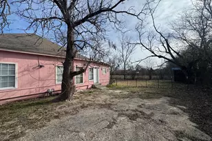 301 Dogwood Ave, Princeton, TX 75407 - Photo 3