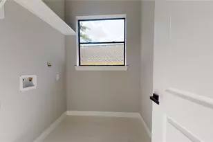 806 E 39th St, Houston, TX 77022 - Photo 33