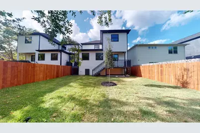 806 E 39th Street, Houston, TX 77022 - Photo 1